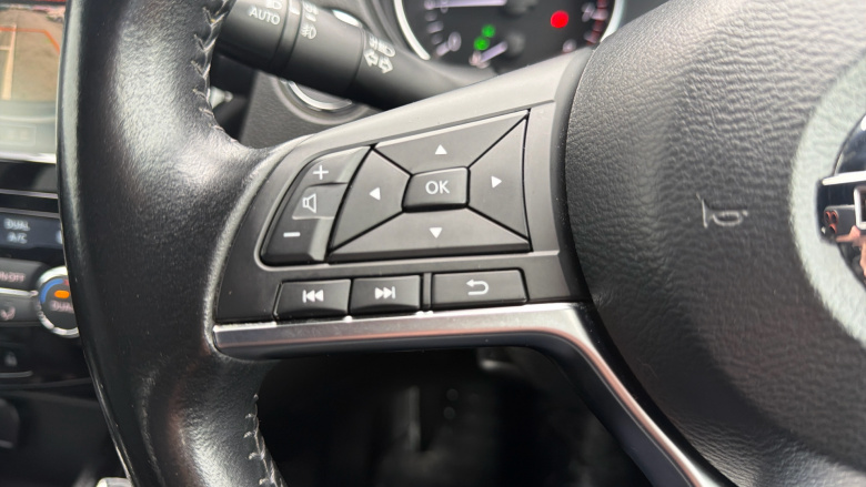 Nissan Qashqai 1.3 DiG-T 160 Tekna+ 5dr DCT Petrol Hatchback